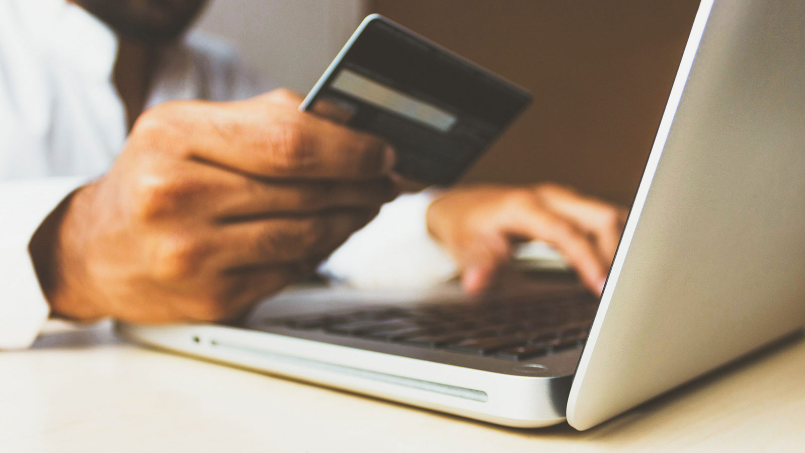 ¿Qué necesitas para abrir una cuenta bancaria en Panamá?
